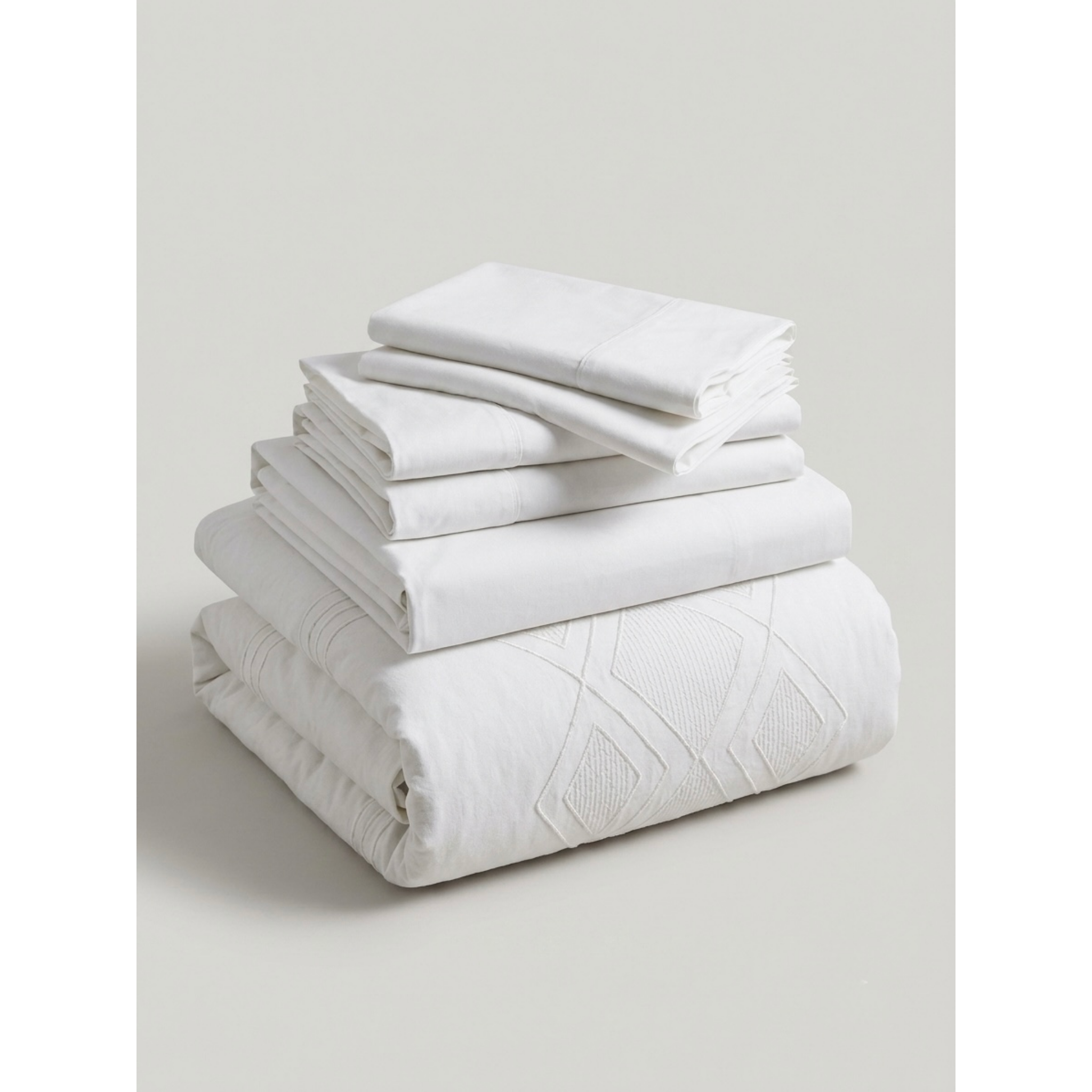 Noor | White Embroidered Diamond 100% Cotton Bedding Set, 400 Thread Count